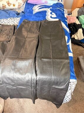 Black Leather Midi leather pants - Classic Panel Design